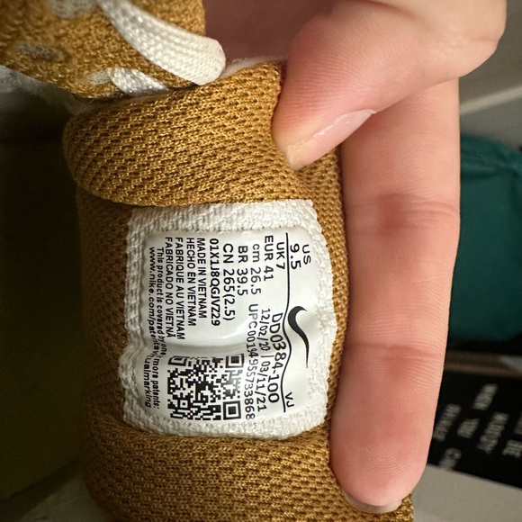 Nike Air Max 90's - Picture 7 of 7